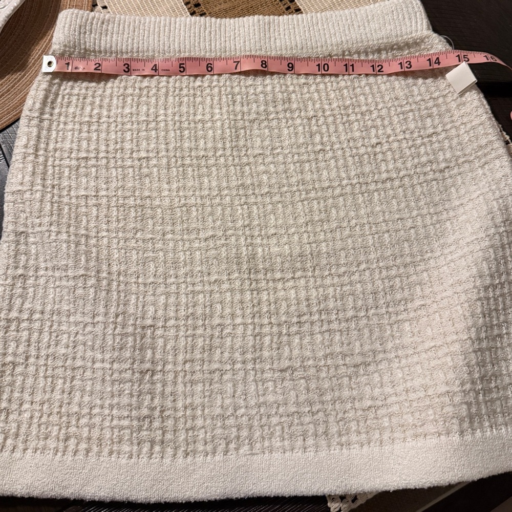 Rachel Zoe Ivory-Cream Textured Knit Cardigan & Skirt Set - Picture 2 of 6